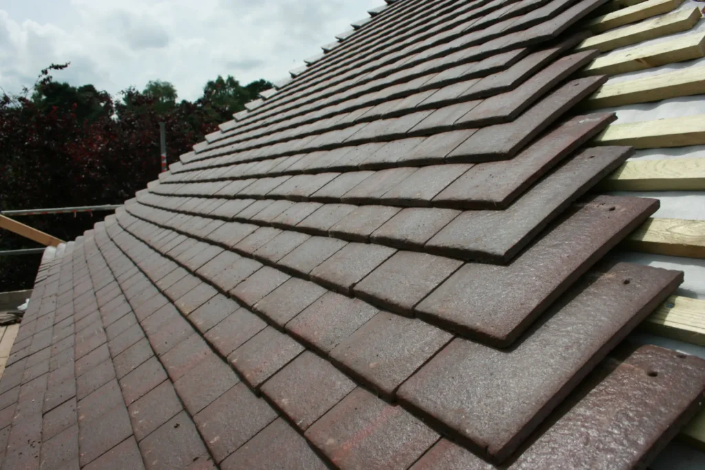 Tiled roof repairs Reading
